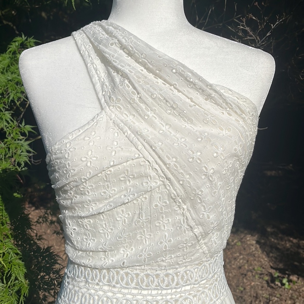 ROMPER by ENDLESS ROSE WHITE EYELET NEW! - Picture 4 of 11